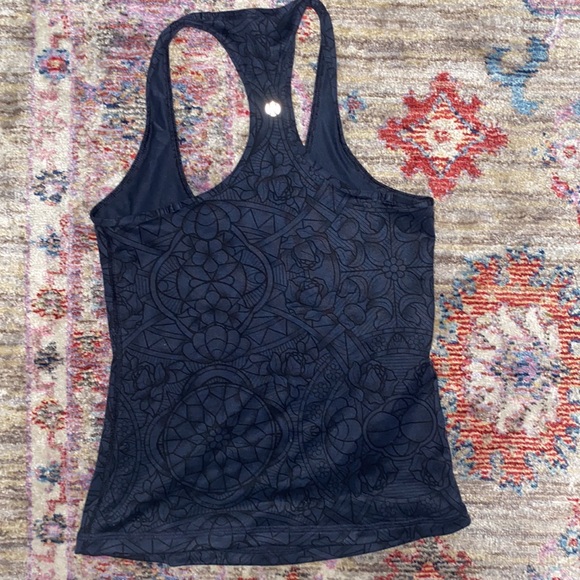 Lululemon Cool Racerback cropped Prisma Inkwell Black navy print size 4 - Picture 2 of 6